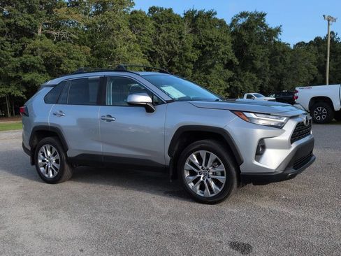 Used 2024 Toyota RAV4 XLE Premium FWD image 2