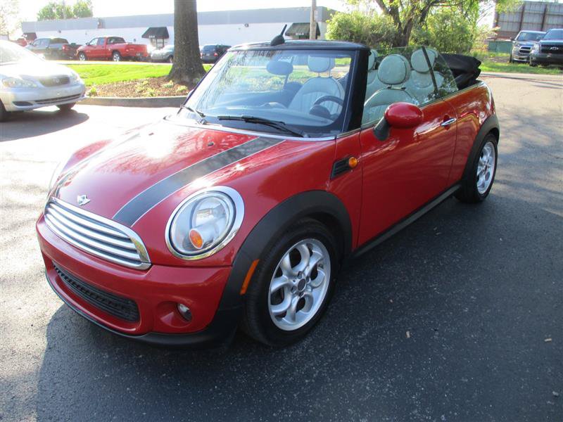 Used 2013 MINI Cooper Convertible FWD image 3