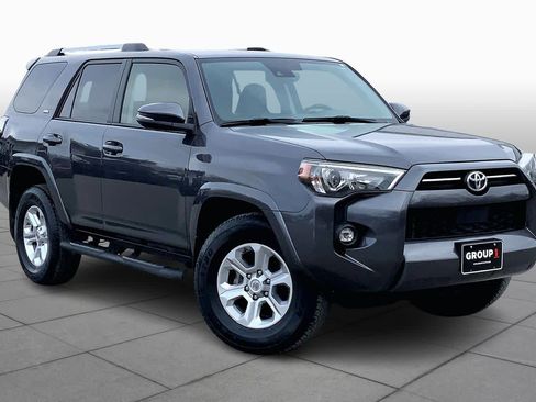 Used 2021 Toyota 4Runner SR5 Premium image 2
