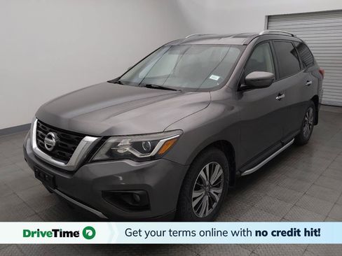 Used 2019 Nissan Pathfinder SV FWD image 1