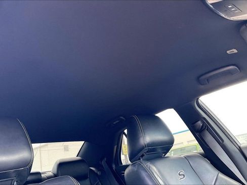 Used 2021 Chrysler 300 S RWD image 28