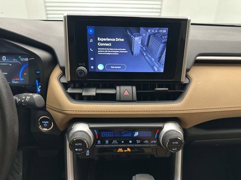 Used 2023 Toyota RAV4 XLE image 20