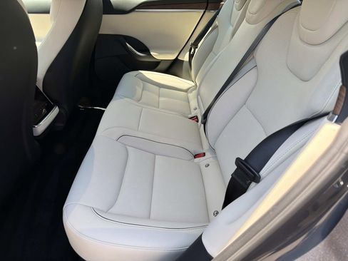 Used 2021 Tesla Model S Plaid AWD/4WD image 10