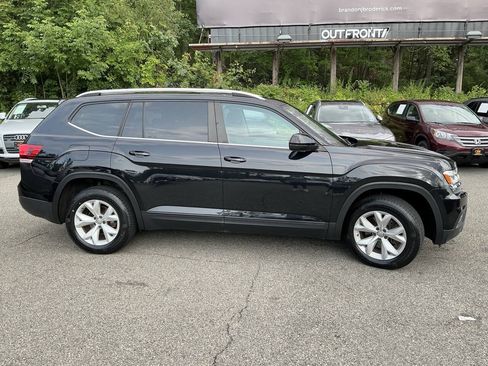 Used 2018 Volkswagen Atlas Launch Edition AWD/4WD image 5