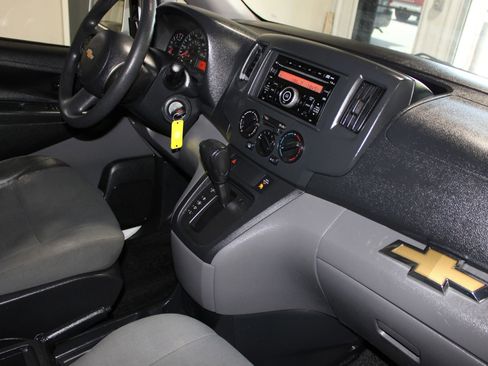 Used 2017 Chevrolet City Express LS w/ Appearance Package FWD image 19