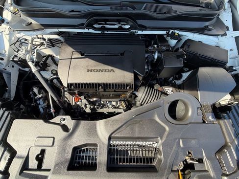 Used 2025 Honda Pilot EX-L image 16