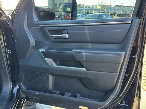 Used 2022 Toyota Tundra Platinum w/ Advanced Package image 12