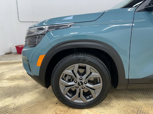 Certified 2024 Kia Seltos S AWD/4WD image 20