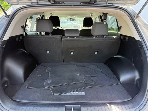 Used 2021 Kia Sportage LX AWD/4WD image 10