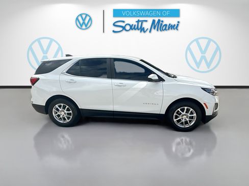 Used 2022 Chevrolet Equinox LT FWD image 8