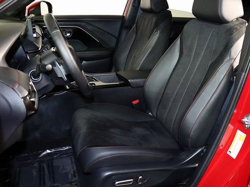 Certified 2025 Acura ADX A-Spec image 4