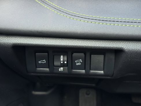 Certified 2025 Subaru Outback Onyx Edition AWD/4WD image 17