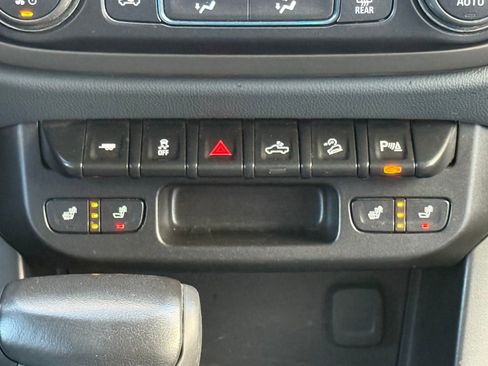 Used 2021 Chevrolet Colorado Z71 image 20