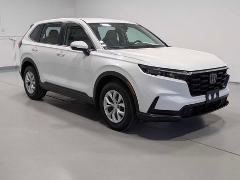 Used 2023 Honda CR-V LX image 6