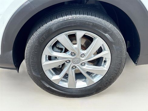Used 2019 Hyundai Tucson SE AWD/4WD image 28