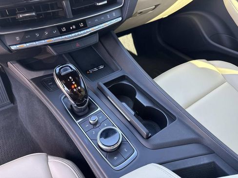 Used 2020 Cadillac CT5 Luxury w/ Sun And Sound Package RWD image 25