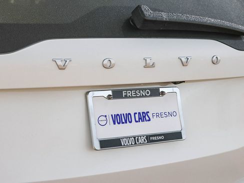 New 2026 Volvo XC90 T8 Ultra w/ Lounge Package image 11