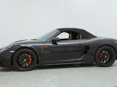Used 2022 Porsche 718 Boxster GTS image 2