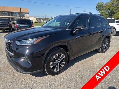 Used 2020 Toyota Highlander XLE