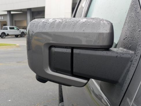 Used 2022 Ford F150 Lariat w/ Equipment Group 502A High image 12