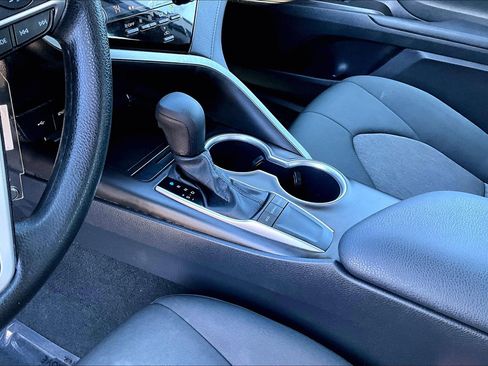 Used 2024 Toyota Camry LE image 16