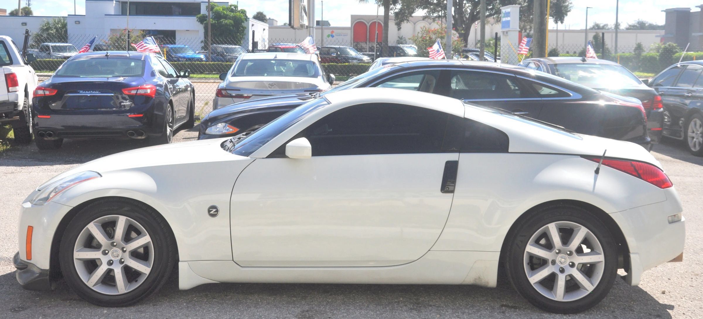 Used 2003 Nissan 350Z Touring RWD image 3