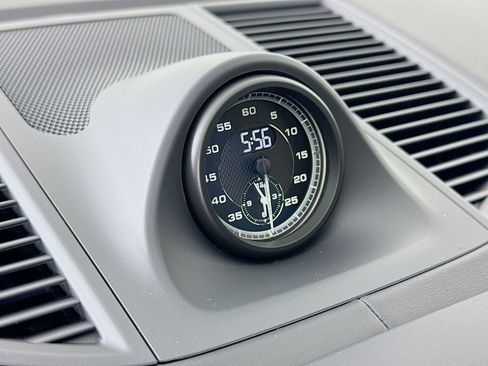 New 2026 Porsche Macan S image 19