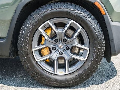 Used 2023 Rivian R1S Launch Edition image 36