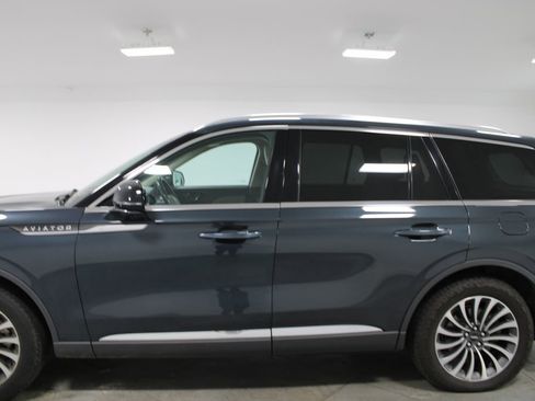 Used 2023 Lincoln Aviator Reserve w/ Equipment Group 201A AWD/4WD image 6