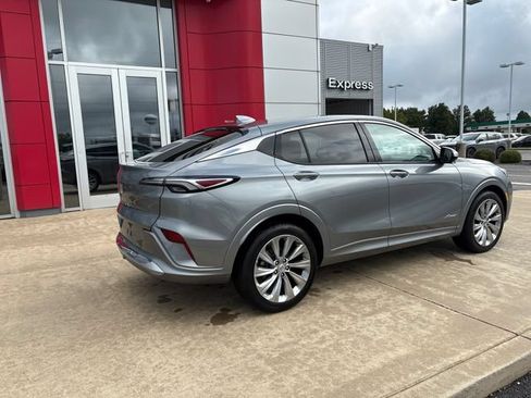 Used 2025 Buick Envista Avenir FWD image 5