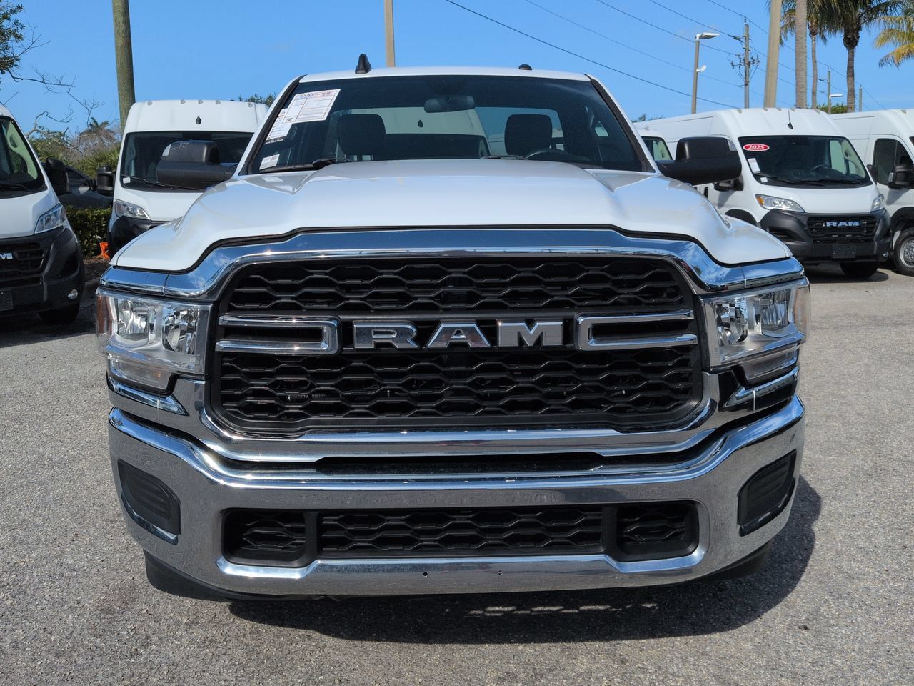 Used 2022 RAM 2500 Tradesman RWD image 3