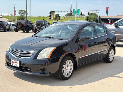 Used 2012 Nissan Sentra 2.0 S FWD image 4