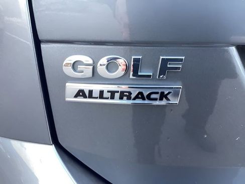 Used 2019 Volkswagen Golf Alltrack SE image 36
