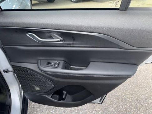 Used 2024 Jeep Grand Cherokee Laredo X w/ Trailer Tow Package image 38