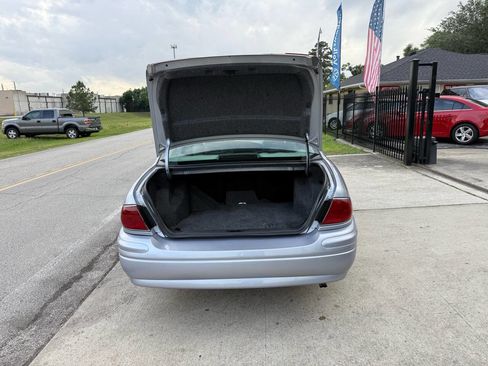 Used 2004 Buick Le Sabre Custom image 12