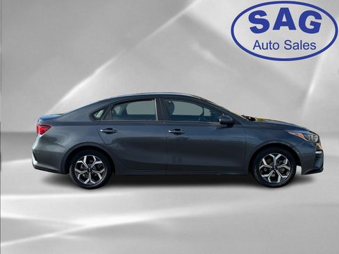 Used 2021 Kia Forte LXS image 7