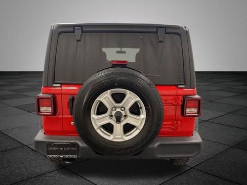 Used 2018 Jeep Wrangler Unlimited Sport S AWD/4WD image 5