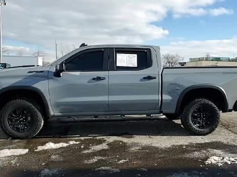 Used 2024 Chevrolet Silverado 1500 ZR2 w/ LPO, Dark Essentials Package image 5