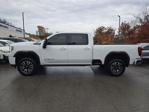 Used 2022 GMC Sierra 2500 AT4 w/ AT4 Premium Plus Package image 2