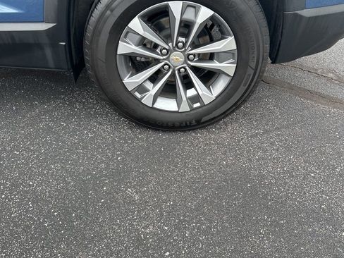 Used 2025 Chevrolet Equinox LT w/ Convenience Package II image 8