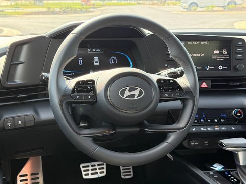 New 2026 Hyundai Elantra Sport FWD image 24