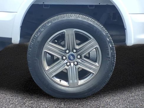 Used 2020 Ford F150 Lariat w/ Equipment Group 502A Luxury AWD/4WD image 3
