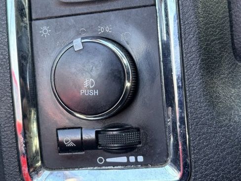 Used 2016 RAM 3500 Laramie w/ Sport Appearance Group image 25