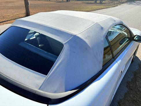 Used 1998 Ford Mustang 2dr Convertible V6 image 11