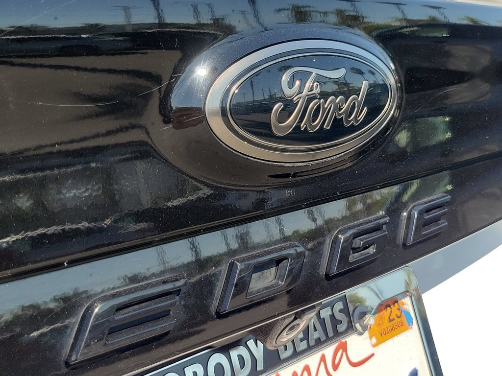 Used 2022 Ford Edge SE w/ Black Appearance Package AWD/4WD image 28