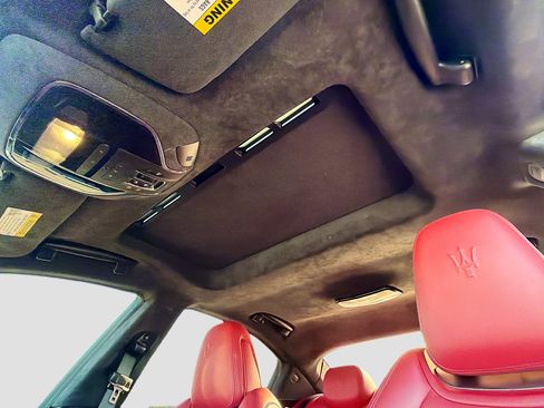 Certified 2022 Maserati Ghibli Modena image 26