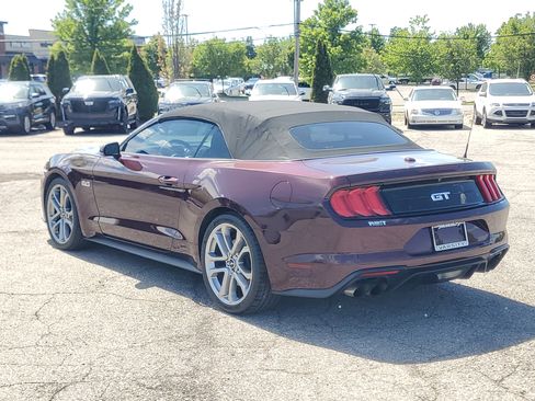 Used 2018 Ford Mustang GT Premium w/ Equipment Group 401A RWD image 4