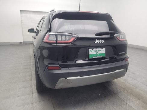 Used 2019 Jeep Cherokee Limited FWD image 6