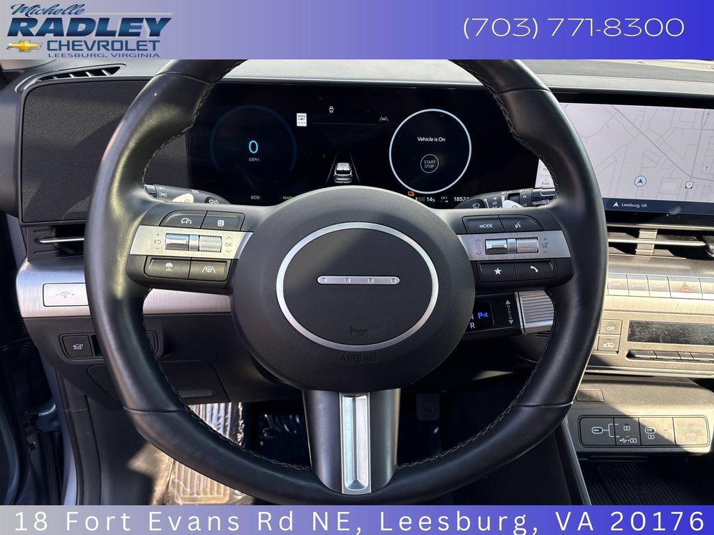 Used 2024 Hyundai Kona Limited FWD image 15
