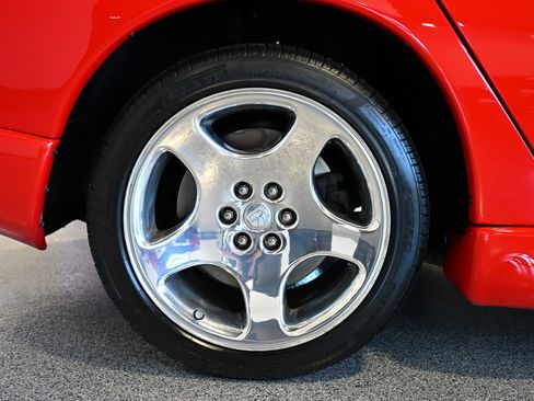 Used 2001 Dodge Viper RT/10 RWD image 18